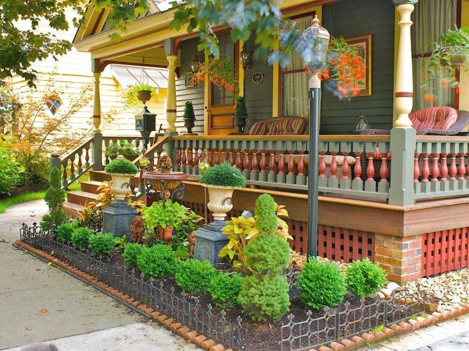 5 вариантов как можно красиво оформить пространство перед домом